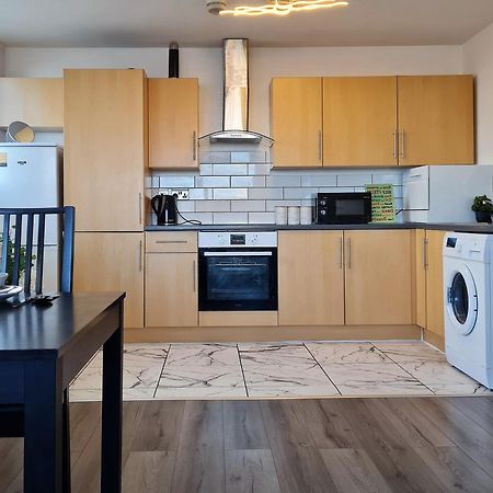 Sidemersey Livings - Central And Quiet 2-Bedroom Apartment Ливърпул Екстериор снимка